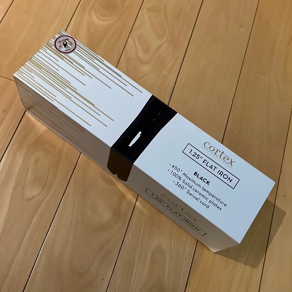 1.25" Black Flat Iron - Professional Hair Straightener